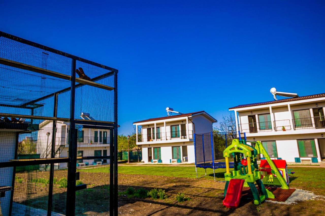 Hotel Complex Turistic N&S Două Mai Zewnętrze zdjęcie