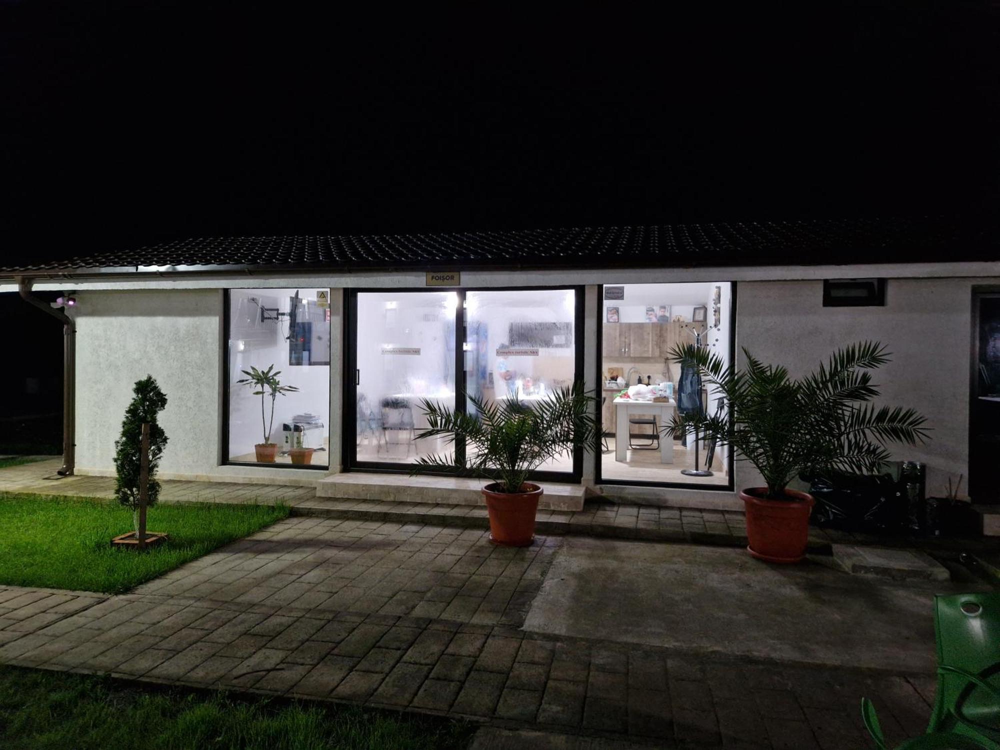 Hotel Complex Turistic N&S Două Mai Zewnętrze zdjęcie